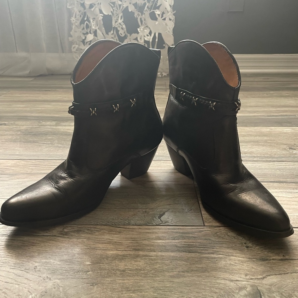Black western ankle boot with silver stud detailing size 8